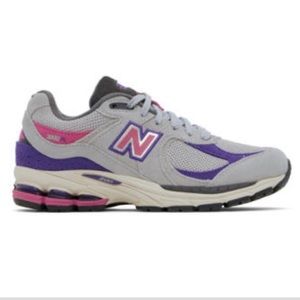 New Balance 2002R  Rain cloud with prism purple
